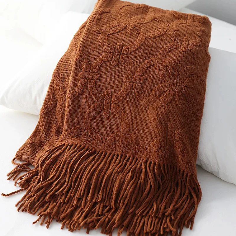 Stylish Knitted Throw Patterns – Modern Throws for Sofas & Home