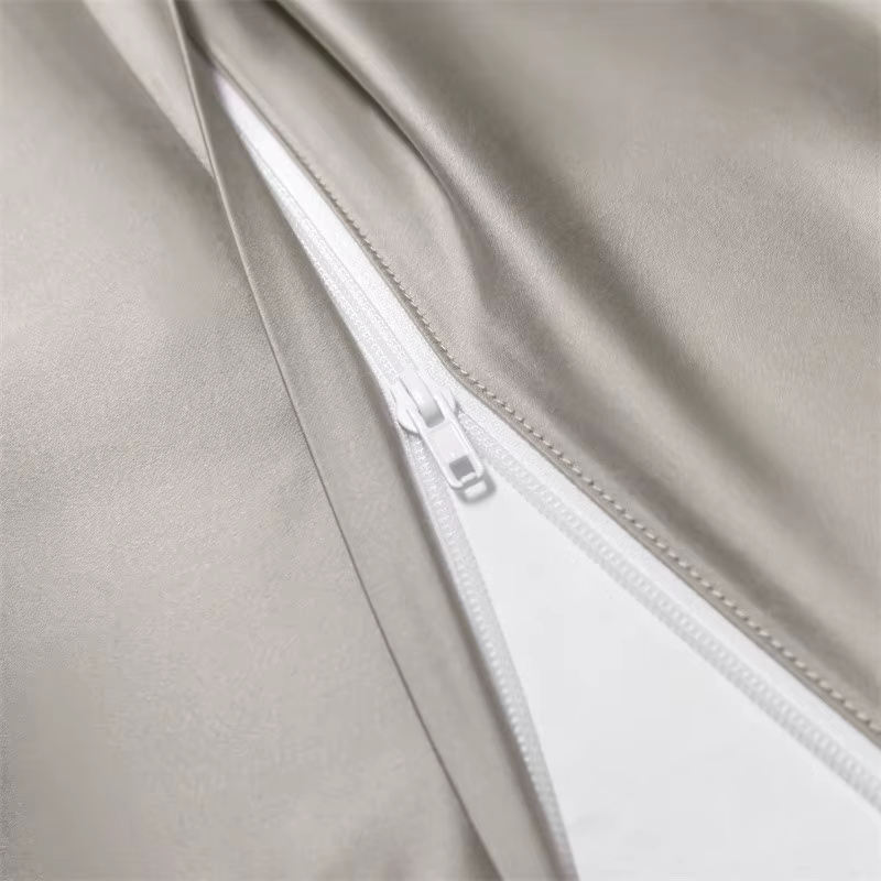 Royal Luxury Egyptian Cotton Duvet Covers - 1500 TC Cotton Sateen zipper closure