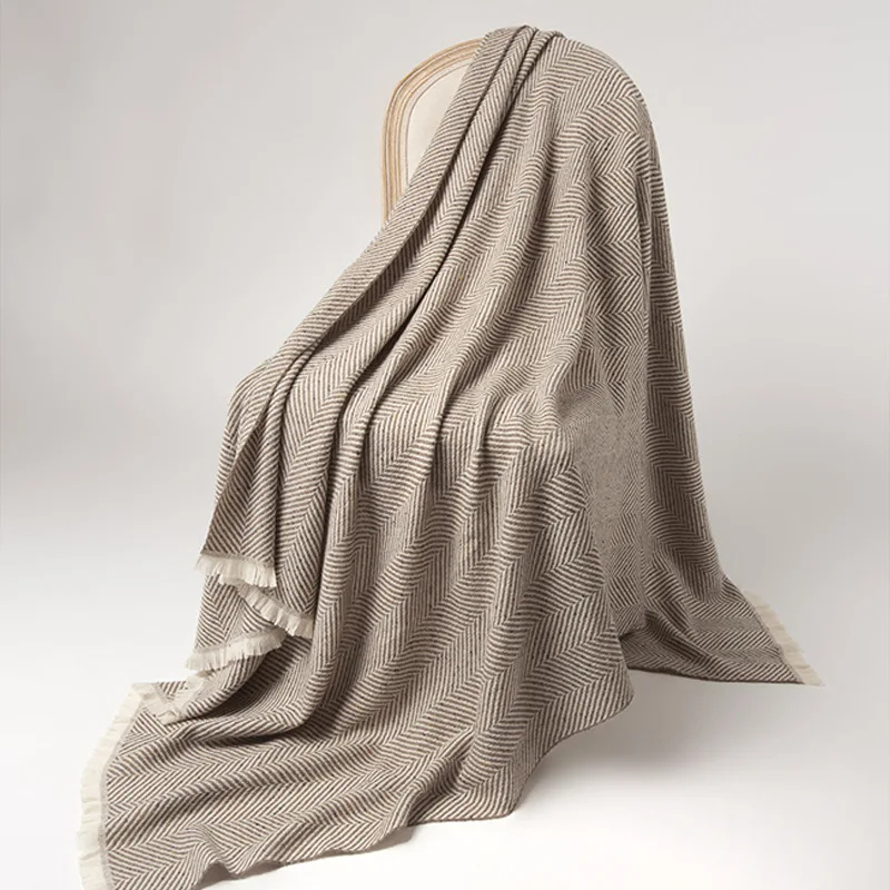 Ultra-Soft Woven Cashmere Blanket Soft Amber